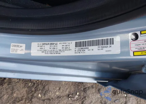 2013 Chrysler 200 Touring z USA, uszkodzony, nr VIN 1C3CCBBB6DN505830